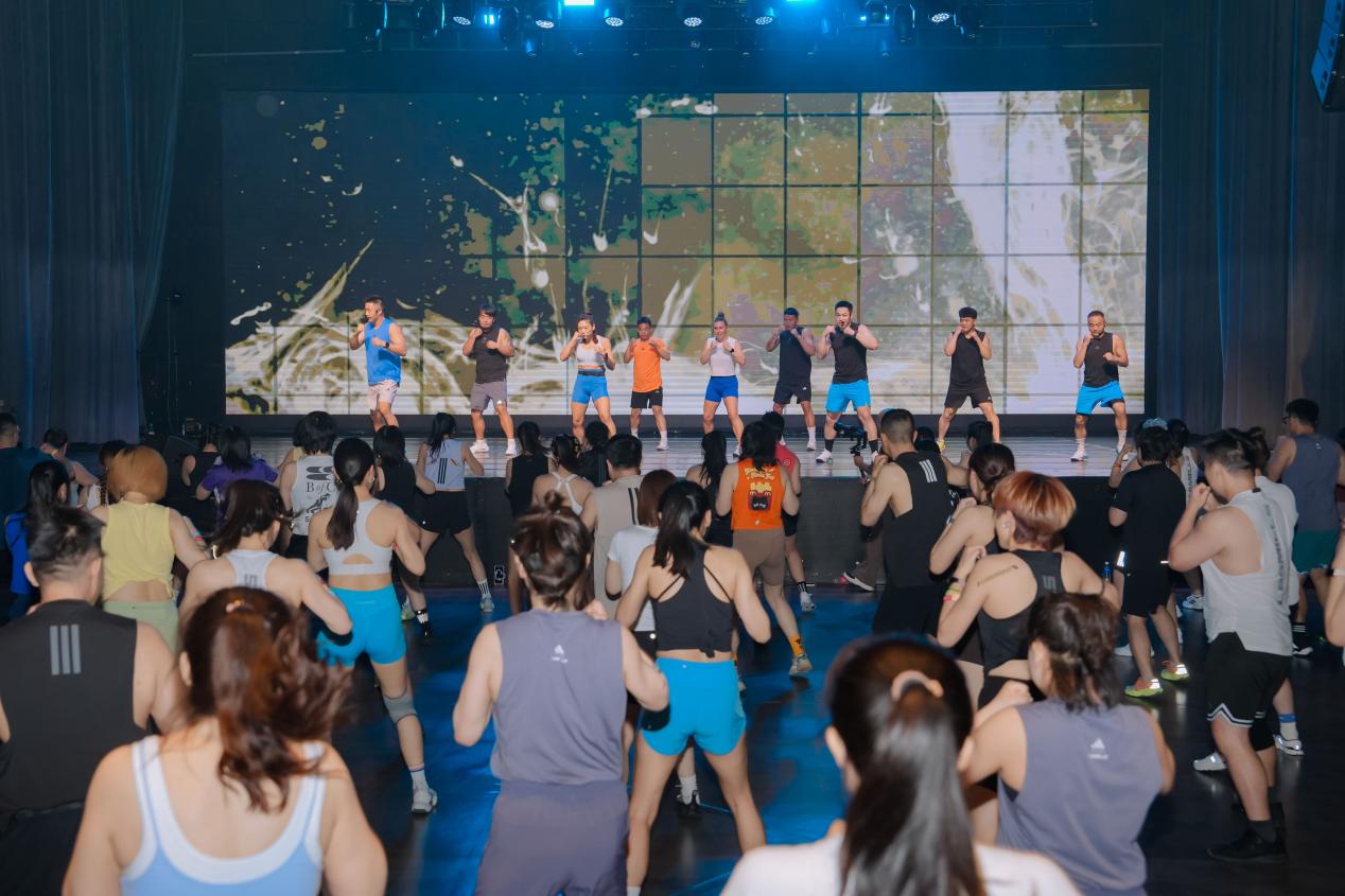 瑞力健身燃动夏日 莱美大师公开课圆满落幕现场图 1